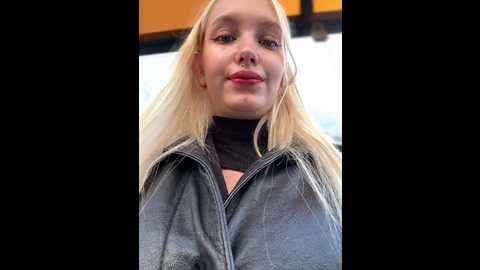 Media: milkyy_wway Stripchat 2024-11-21 07:37:00