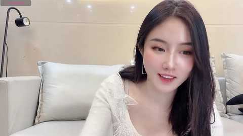 Media: ruoling_19 Stripchat 2024-11-21 13:27:00