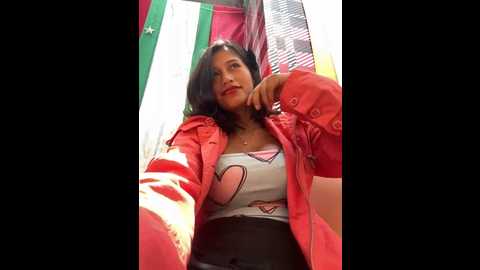 Media: sexi_noemi Stripchat 2024-11-21 17:39:00
