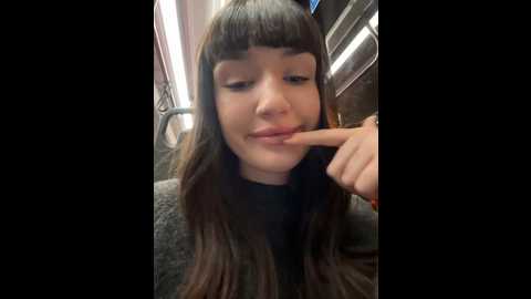 Media: sophie_avory Stripchat 2024-11-21 18:02:00
