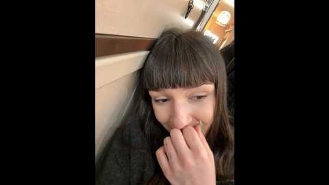 Media: sophie_avory Stripchat 2024-11-21 19:37:00