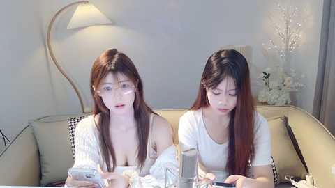 Media: sweety_by2 Stripchat 2024-11-21 09:08:00