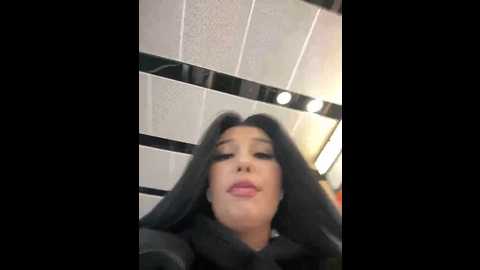 Media: tisha_busty Stripchat 2024-11-21 16:51:00