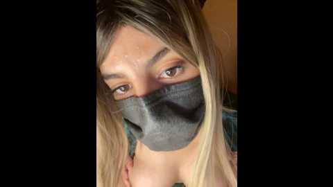 Media: ahlam_hot Stripchat 2024-11-22 06:34:00