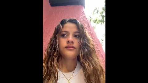 Media: alana15 Stripchat 2024-11-22 13:18:00