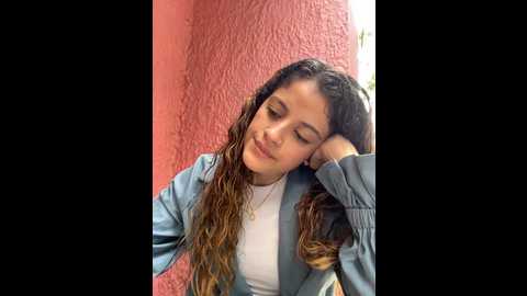 Media: alana15 Stripchat 2024-11-22 14:59:00