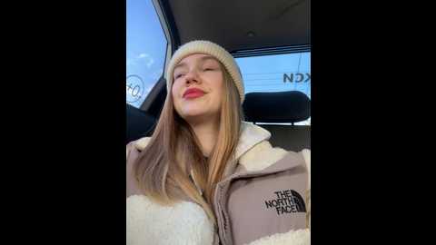 Media: aniemiller Stripchat 2024-11-22 08:05:00