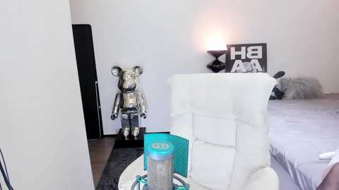 Media: bdbdzs Stripchat 2024-11-22 01:42:00