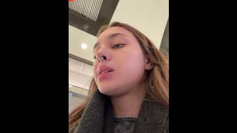 Media: cherry____pie Stripchat 2024-11-22 17:49:00