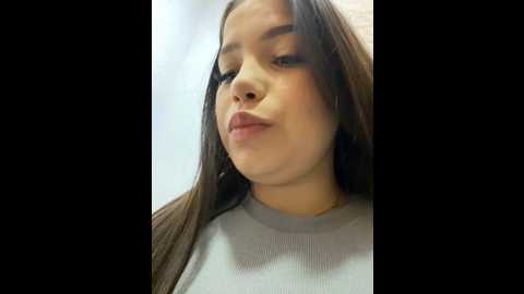 Media: chloe__moon Stripchat 2024-11-22 14:00:00
