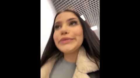 Media: chloe__moon Stripchat 2024-11-22 18:49:00