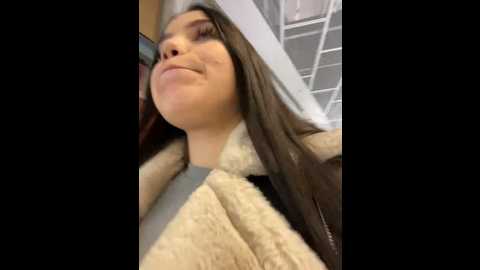 Media: chloe__moon Stripchat 2024-11-22 18:58:00