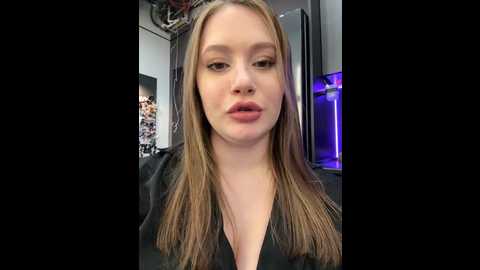 Media: chloemarsch Stripchat 2024-11-22 13:10:00