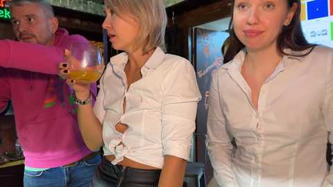 Media: dirtypub Stripchat 2024-11-22 18:44:00