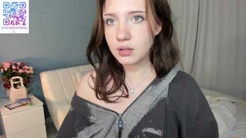 Media: hanahcute Stripchat 2024-11-22 02:55:00
