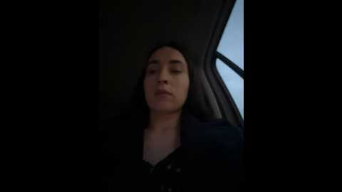 Media: holly_play Stripchat 2024-11-22 13:37:00
