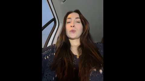 Media: holly_play Stripchat 2024-11-22 13:49:00