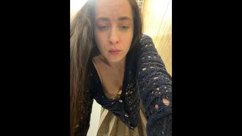 Media: holly_play Stripchat 2024-11-22 15:08:00