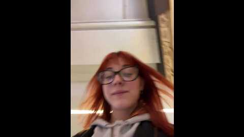 Media: lexy__foxy Stripchat 2024-11-22 16:01:00