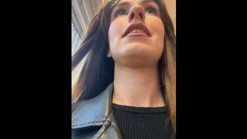 Media: lola_tentatiion Stripchat 2024-11-22 14:36:00