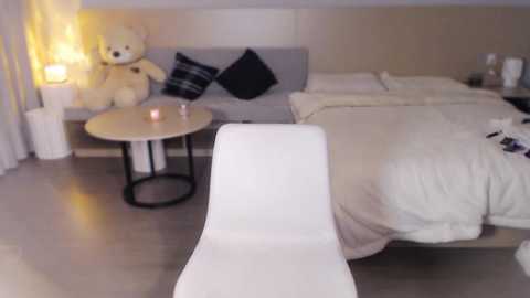 Media: lucky_baby Stripchat 2024-11-22 17:46:00