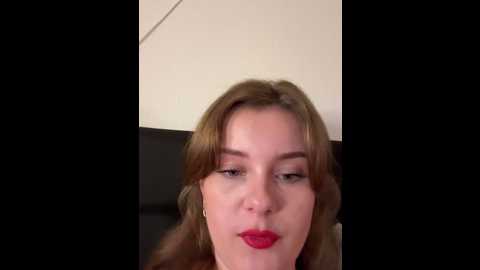 Media: maribelriver Stripchat 2024-11-22 18:20:00