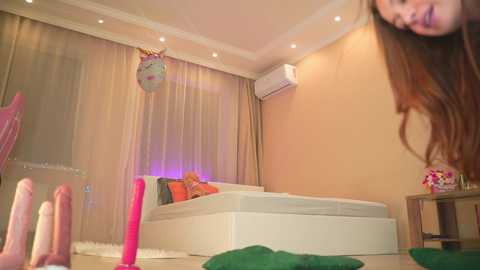 Media: rosyemily Stripchat 2024-11-22 16:52:00