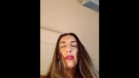 Media: sofialopez77 Stripchat 2024-11-22 12:54:00