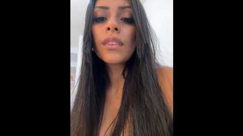 Media: sweetali_ Stripchat 2024-11-22 13:02:00