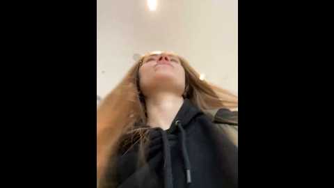Media: valenciashock Stripchat 2024-11-22 08:23:00