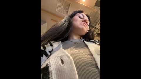 Media: wet__bunny Stripchat 2024-11-22 09:34:00