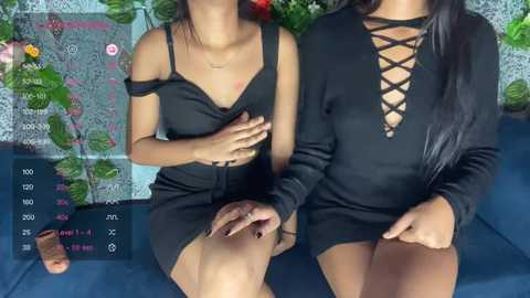 Media: wild_sona_mona Stripchat 2024-11-22 03:00:00