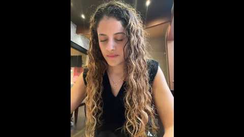 Media: alana15 Stripchat 2024-11-23 21:45:00