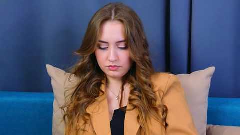 Media: amy_beach Stripchat 2024-11-23 20:09:00