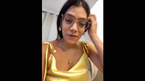 Media: avis_12 Stripchat 2024-11-23 07:04:00
