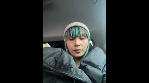 Media: bigbabykiki Stripchat 2024-11-23 09:02:00