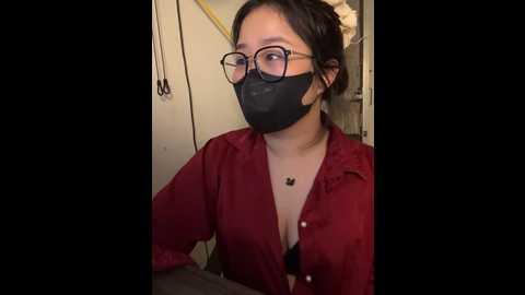 Media: jenni_nana Stripchat 2024-11-23 17:51:00