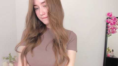 Media: lilly_colins Stripchat 2024-11-23 15:14:00