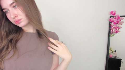 Media: lilly_colins Stripchat 2024-11-23 17:30:00