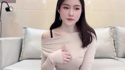 Media: ruoling_19 Stripchat 2024-11-23 11:48:00
