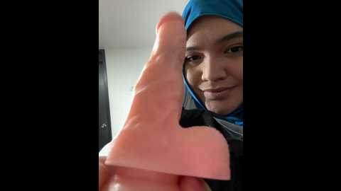 Media: sweetmuslim01 Stripchat 2024-11-23 01:09:00
