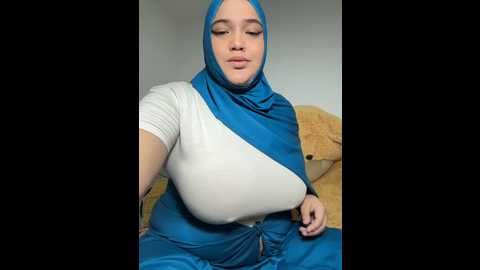 Media: sweetmuslim01 Stripchat 2024-11-23 02:12:00