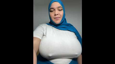 Media: sweetmuslim01 Stripchat 2024-11-23 02:36:00