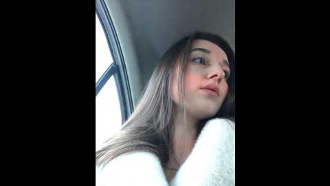Media: unamiumiu Stripchat 2024-11-23 09:23:00