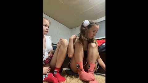 Media: zasmin_bella Stripchat 2024-11-23 10:36:00