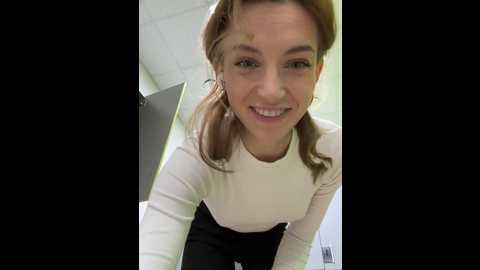 Media: _angelari_ Stripchat 2024-11-24 18:19:00