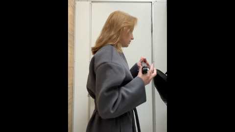 Media: _angelari_ Stripchat 2024-11-24 20:26:00