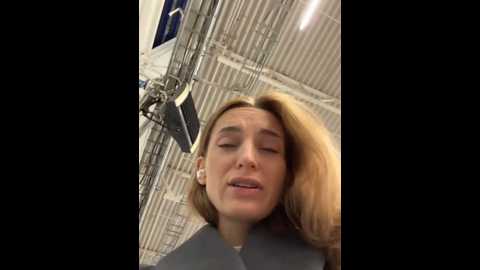Media: _angelari_ Stripchat 2024-11-24 20:30:00