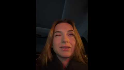 Media: _angelari_ Stripchat 2024-11-24 20:42:00