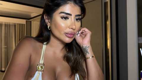 Media: arabicbarbie Stripchat 2024-11-24 19:18:00
